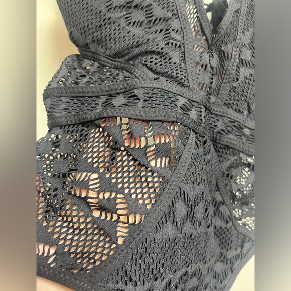 NEW BECCA by Rebecca Virtue Color Play Plunge Neck One Piece Swimsuit black M - Picture 5 of 9